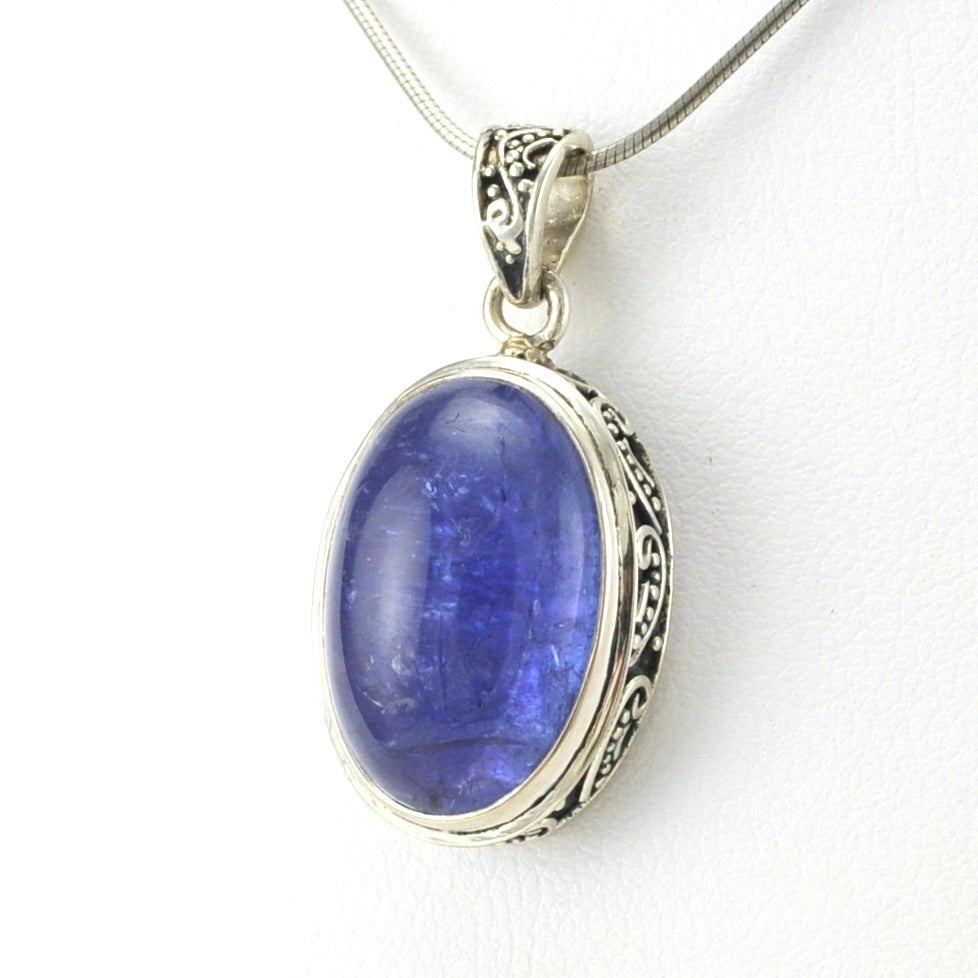 Sterling Silver Tanzanite 12x22mm Cabochon Oval Bali Pendant