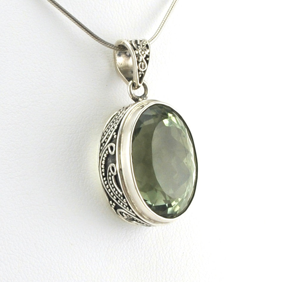 Side View Sterling Silver Green Amethyst 13x20mm Oval Bali Pendant