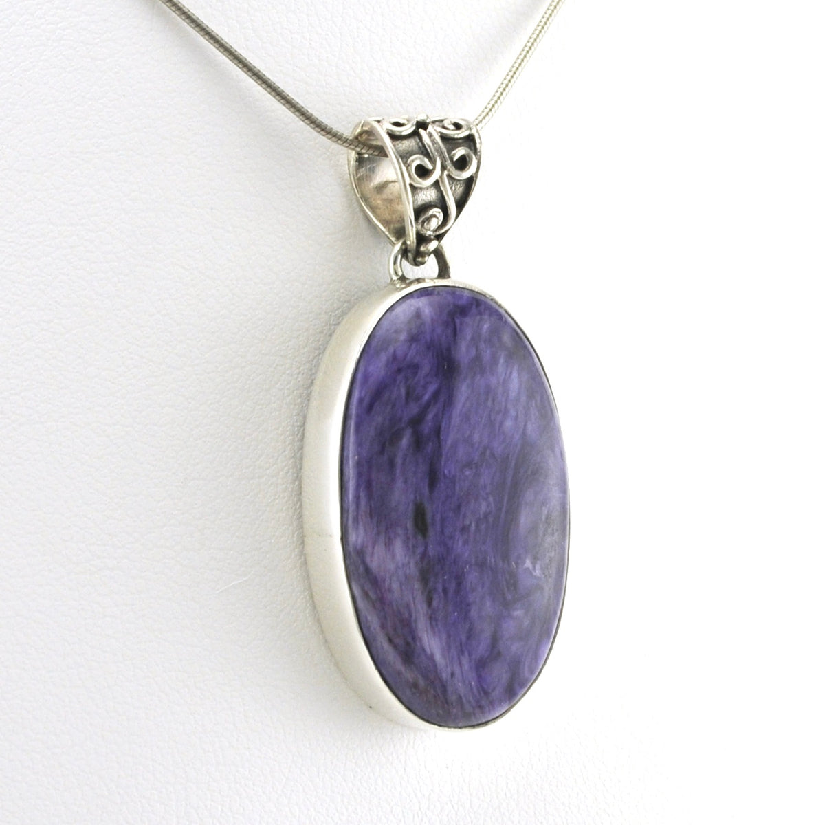 Side View Sterling Silver Chariote 18x30mm Oval Pendant