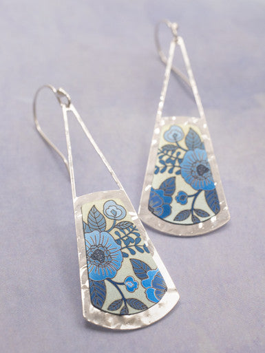 Alt View Blue Mist Jardin Party Earrings