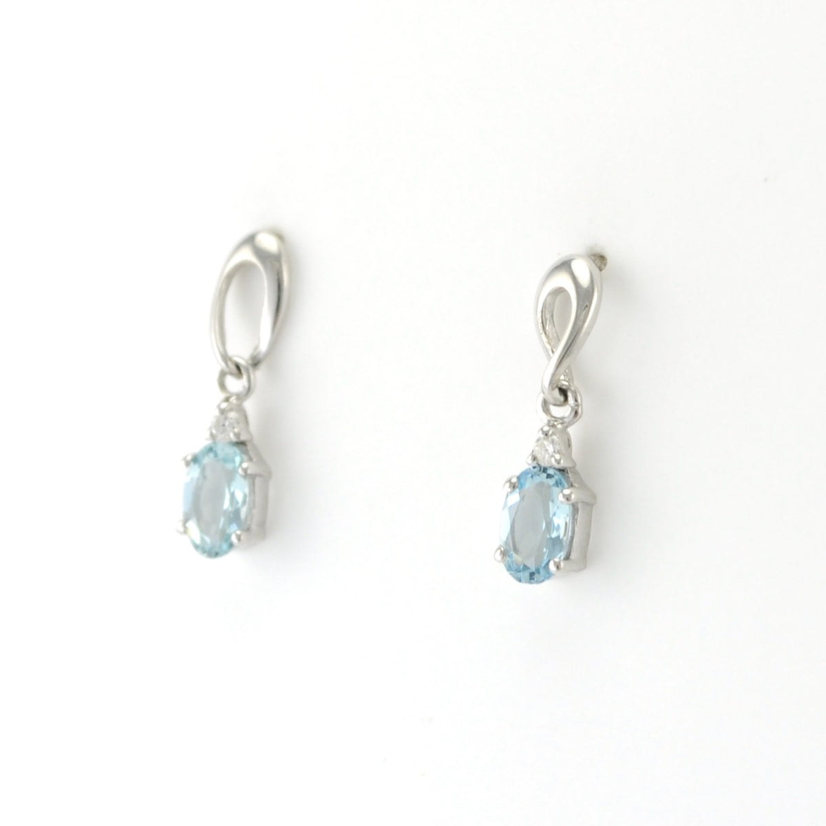 Silver Aquamarine .9ct CZ Post Dangle Earrings