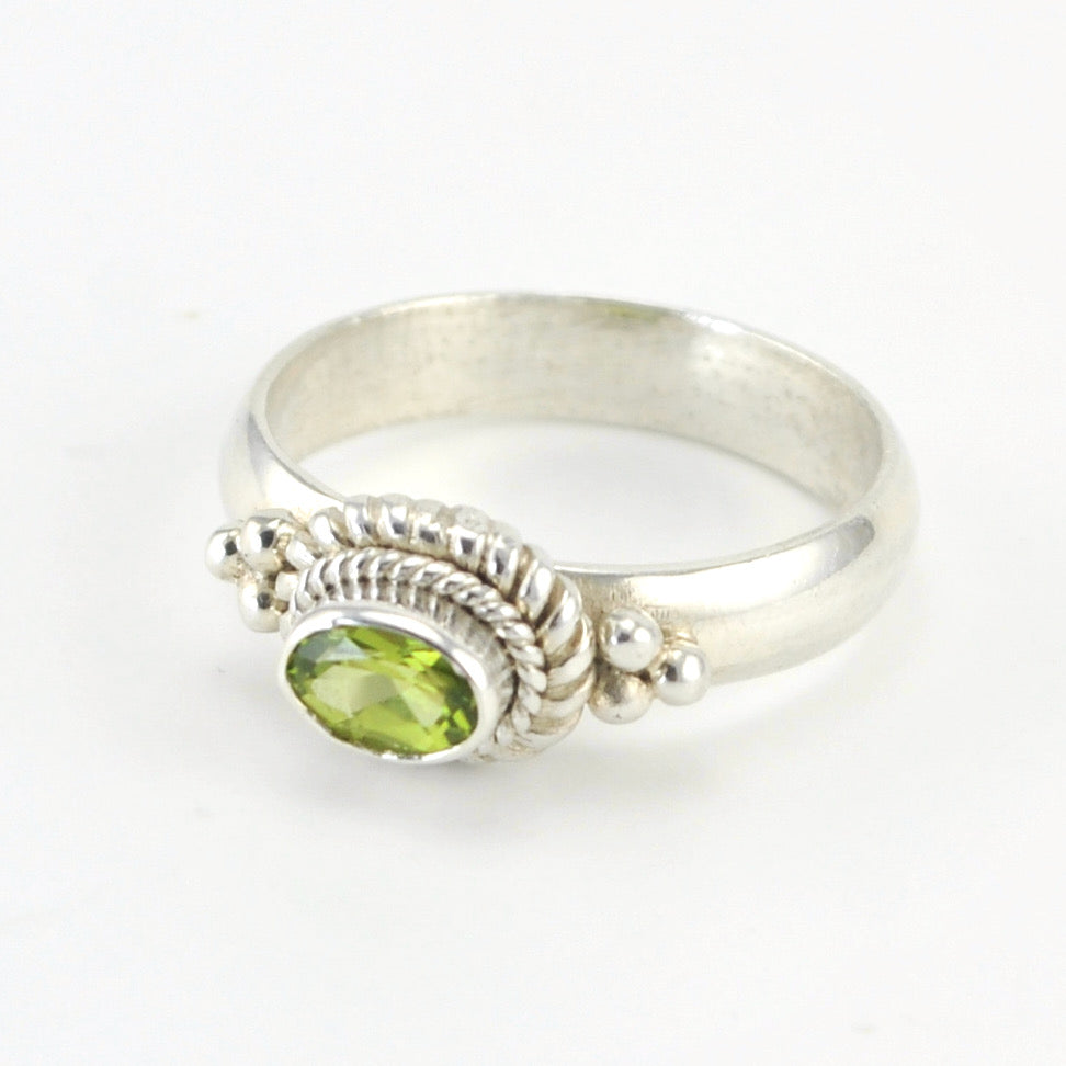 Alt View Silver Peridot 4x6mm Oval Ring