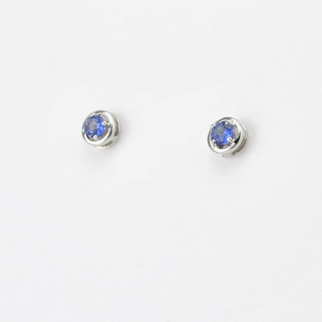 Side View Sterling Silver Tanzanite .4ct Round Post Earrings