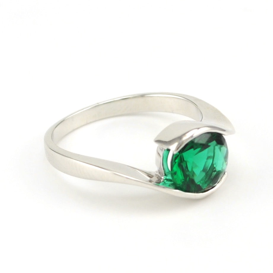 Side View Sterling Silver Created Emerald 1.8ct Round Ring
