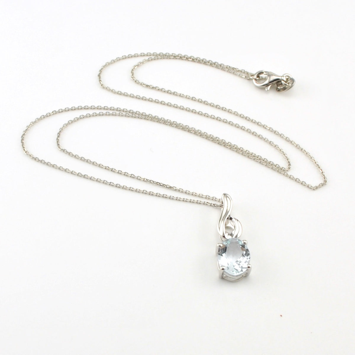 Sterling Silver Aquamarine 1.5ct Oval Necklace